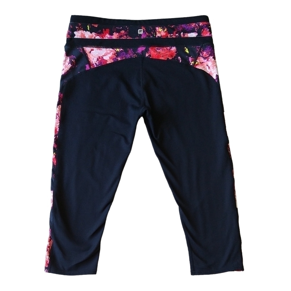 Fabletics Camacan Floral Black Capri Cropped Active Leggings Athleisure Workout - Picture 4 of 7